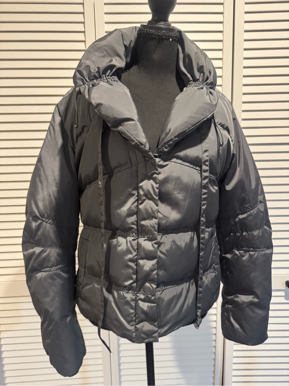 Women’s  Gray/Green Puffer Down /Feather Jacket with High Funnel Collar